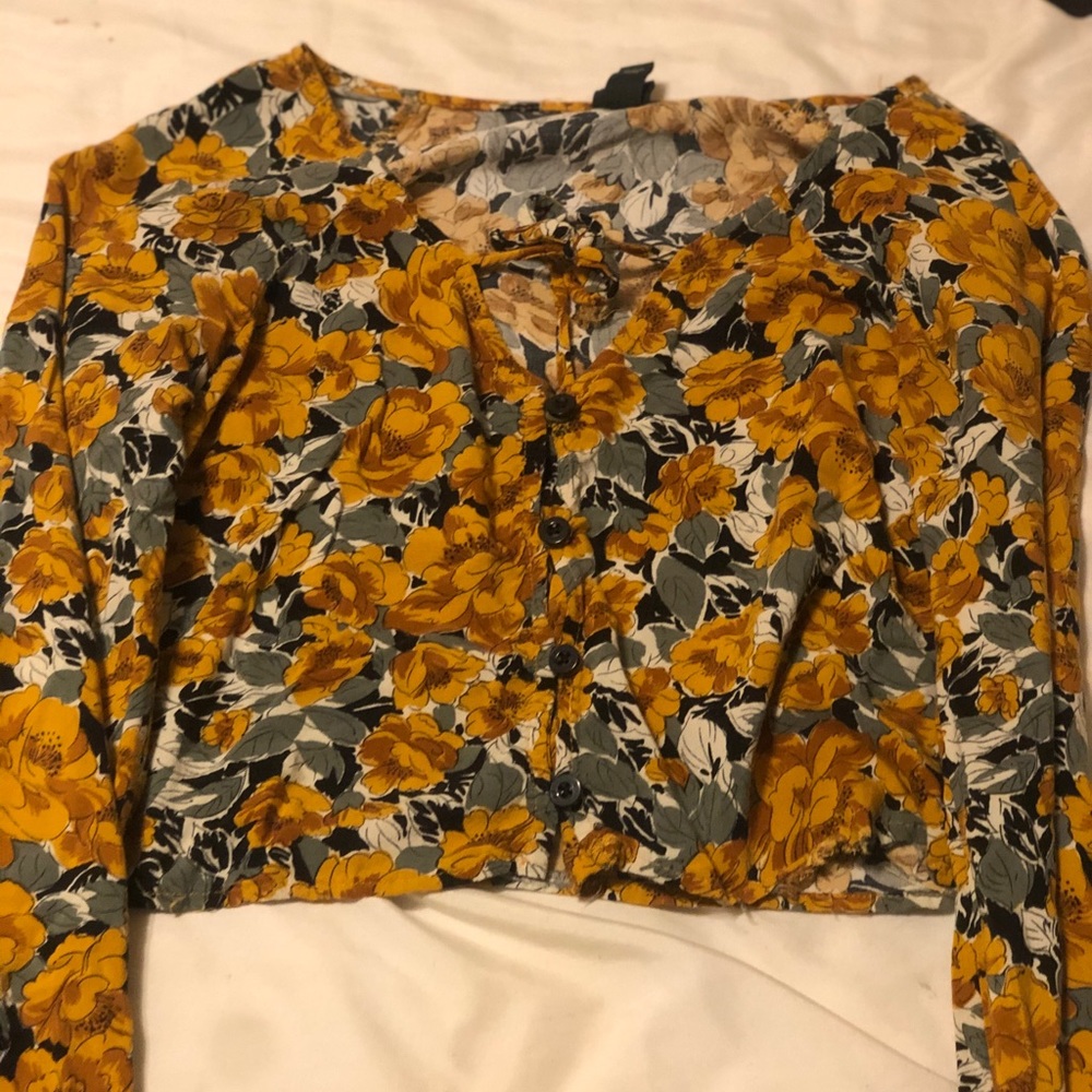 Urban outfitters long sleeve flower print crop top